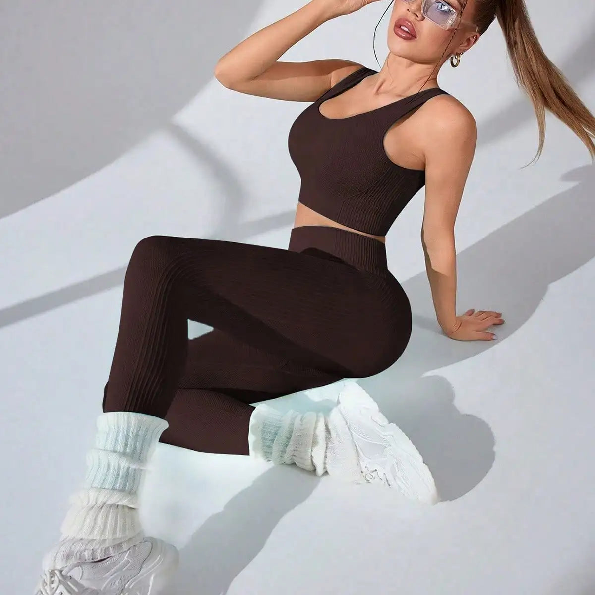 Women’s 2-Piece Workout Set – Seamless Yoga Leggings & Sports Bra